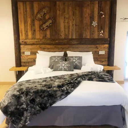 Domus * אאוסטה